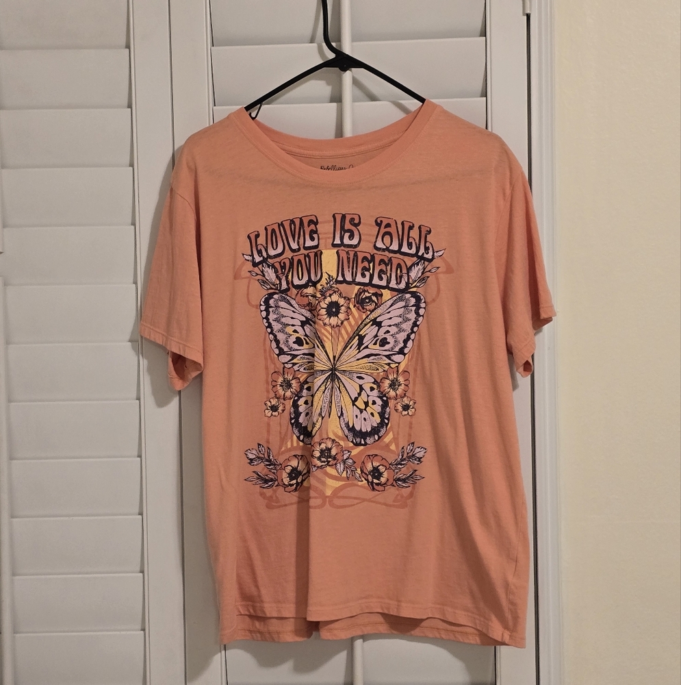 Peach Graphic T-Shirt with Butterfly Design